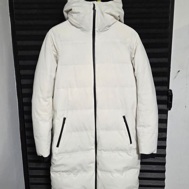 (정품) [룰루레몬] 구스다운 롱패딩 판매합니다.
