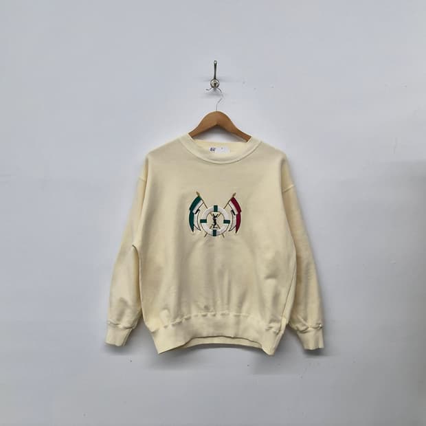 입생로랑 아이보리 자수 맨투맨 남녀공용 M