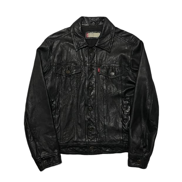Levis lamb skin trucker