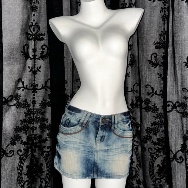 vintage wash denim mini skirt