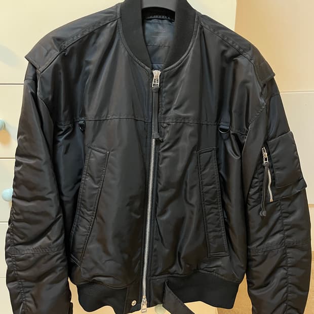 무신사 스탠다드 유아인 항공점퍼 ma-1 판매합니다