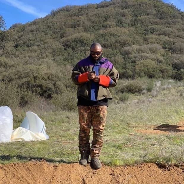 [41] 이지 시즌 6 데저트 부츠