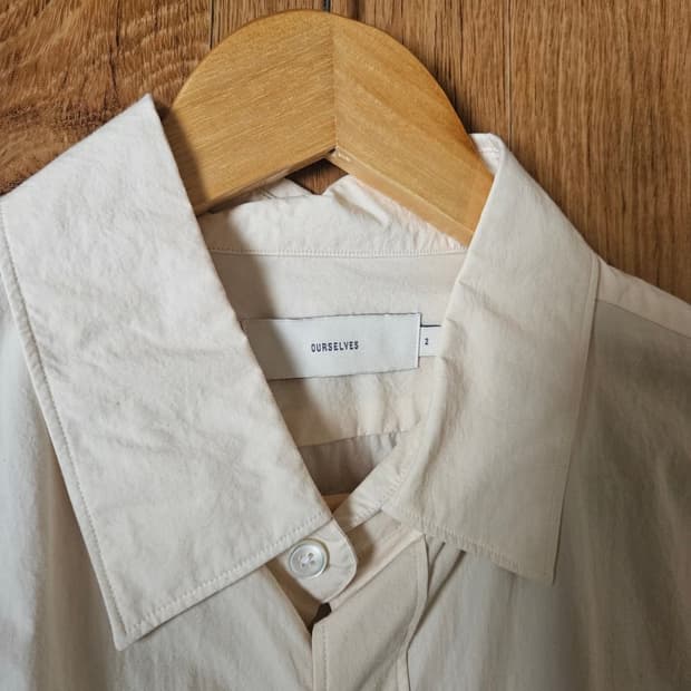 아워셀브스 타입라이터셔츠 아이보리 2사이즈