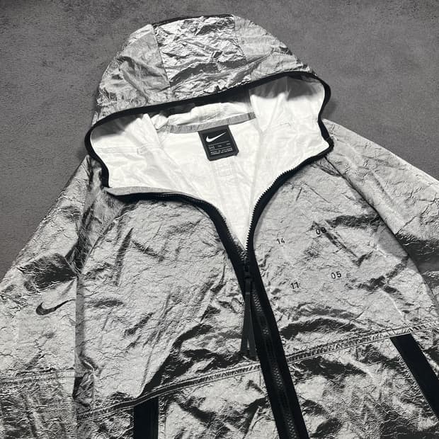 나이키 실버 나일론 테크팩 투웨리 자켓