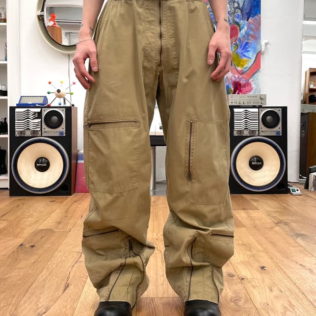 [L] 페로우즈 파라슈트 팬츠