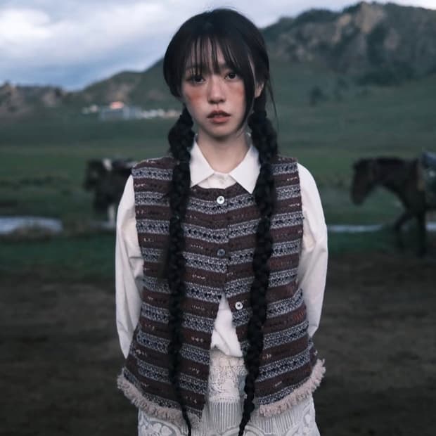 Kim9hope Adele fringe vest 삽니다