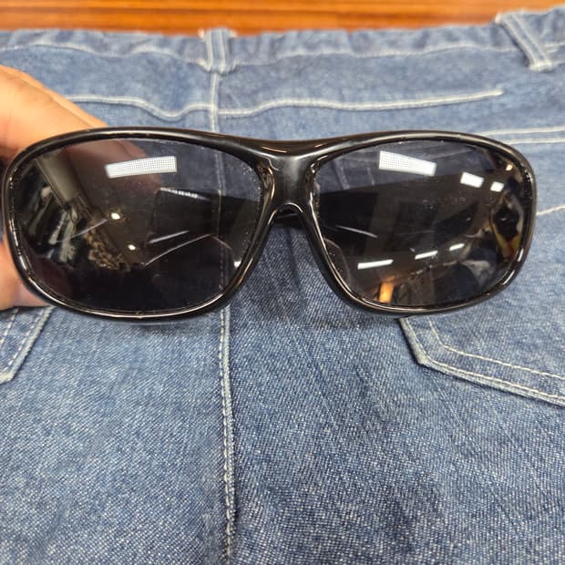 디비노 선글라스