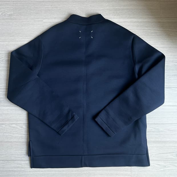 마르지엘라 스티치 스웨트셔츠