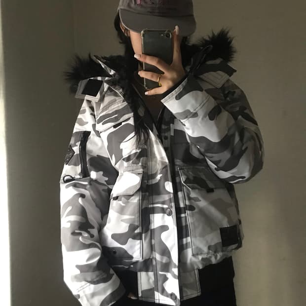 홀리스터 화이트 카모 울프죠패딩