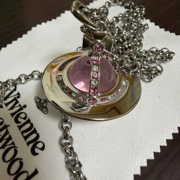 비비안웨스트우드 빅ORB 목걸이