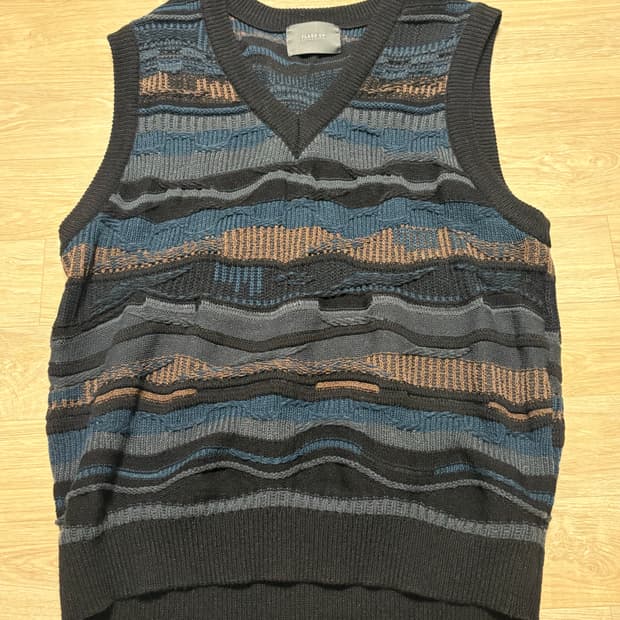 플레어업 니트 조끼