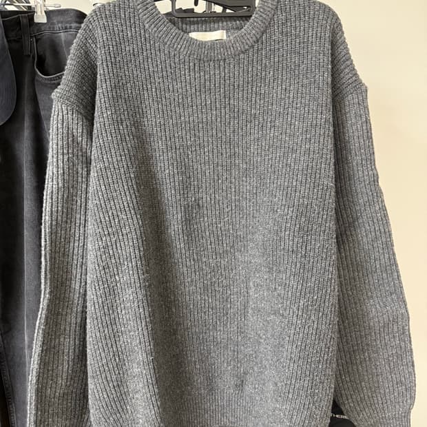 월스와일무브먼트 니트