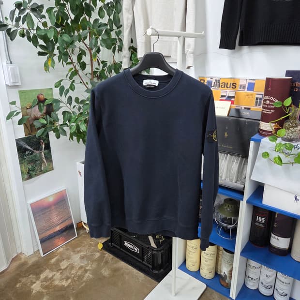 스톤아일랜드 와펜패치 기모 스웻셔츠 XL