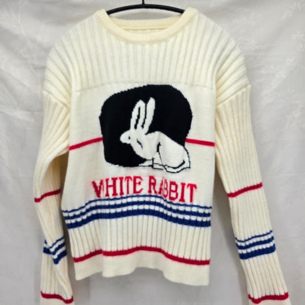 화이트래빗 토끼 니트 아이보리