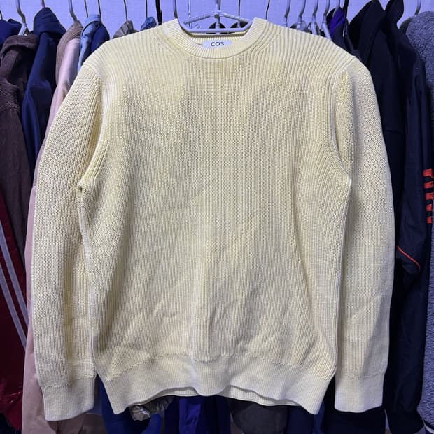 코스 노랑 니트(표기사이즈 m)