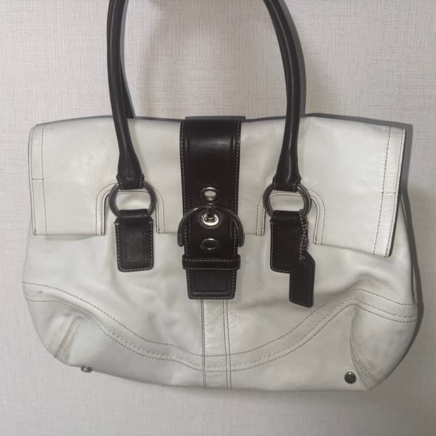 코치 소호 버클 토트백 숄더백 크림 아이보리