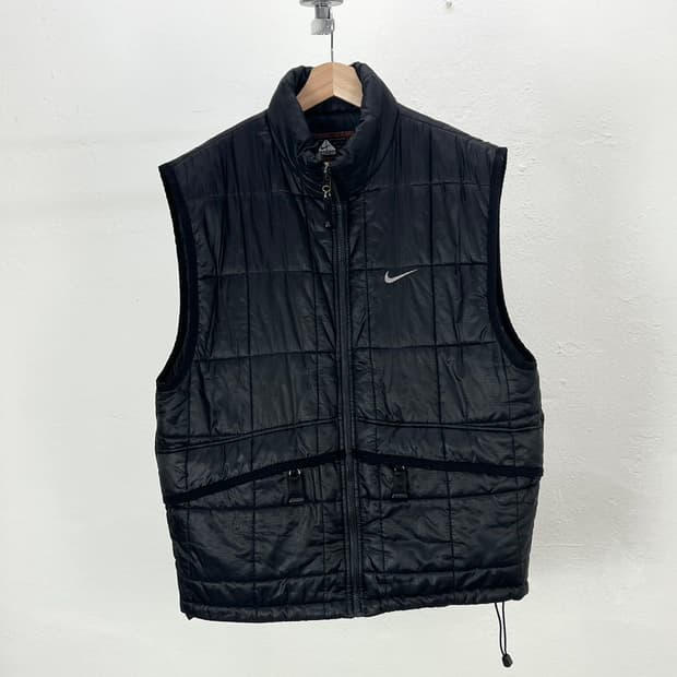 나이키 acg 블랙 프리마로프트 다운 베스트