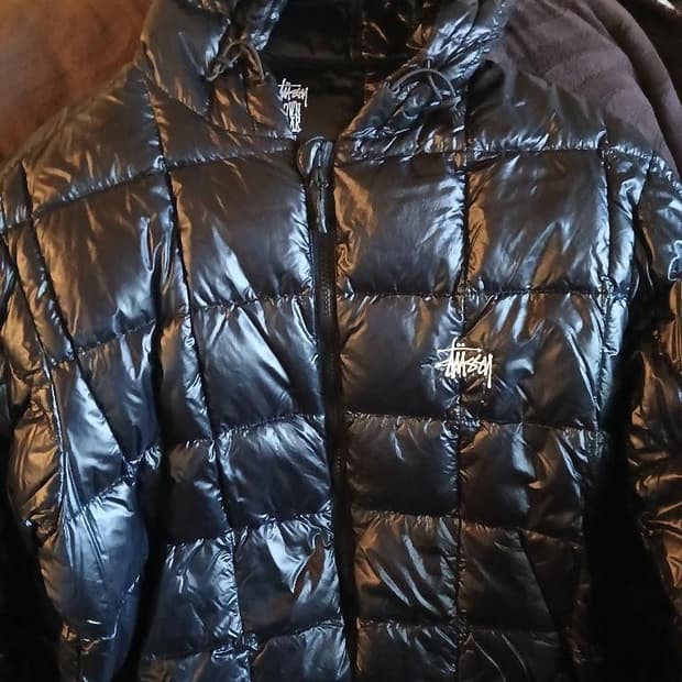 스투시 미드웨이트 후드 푸퍼 블랙 패딩