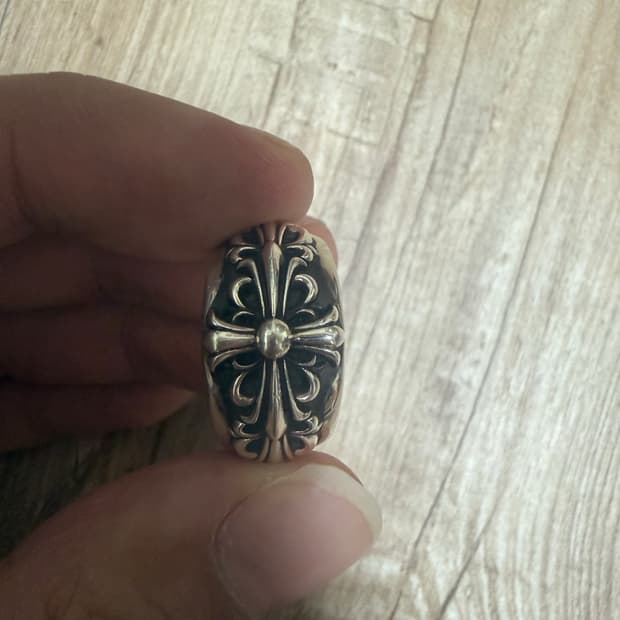 크롬하츠 더블 플로랄 크로스링 16호  풀구성 (희소성있는모델 ) 판매