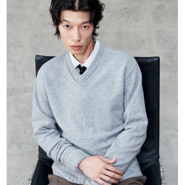 (새상품급) 유스 캐시미어 브이넥 니트