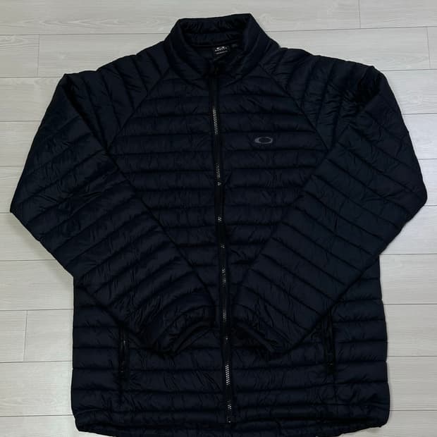 (24FW) 오클리 경량 패딩 XL