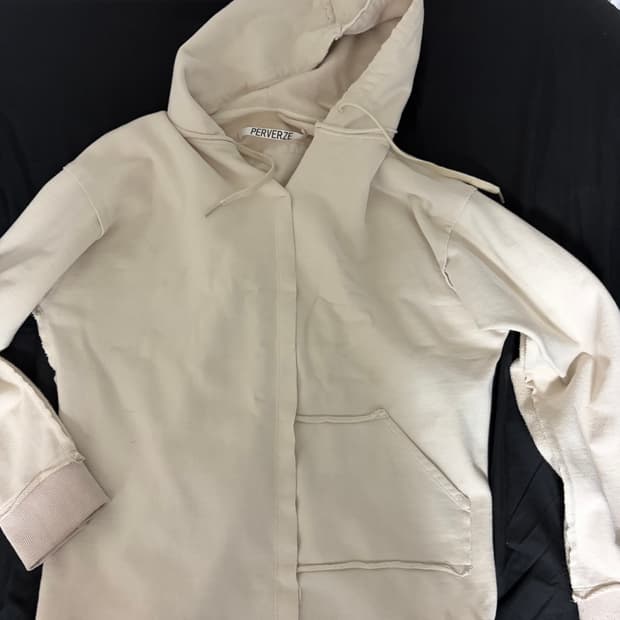 Perverze 후드