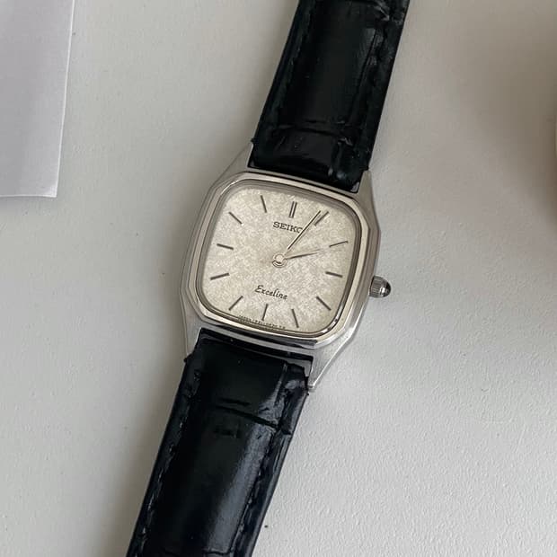 Seiko 세이코 엑셀린 스퀘어 실버 레이디스