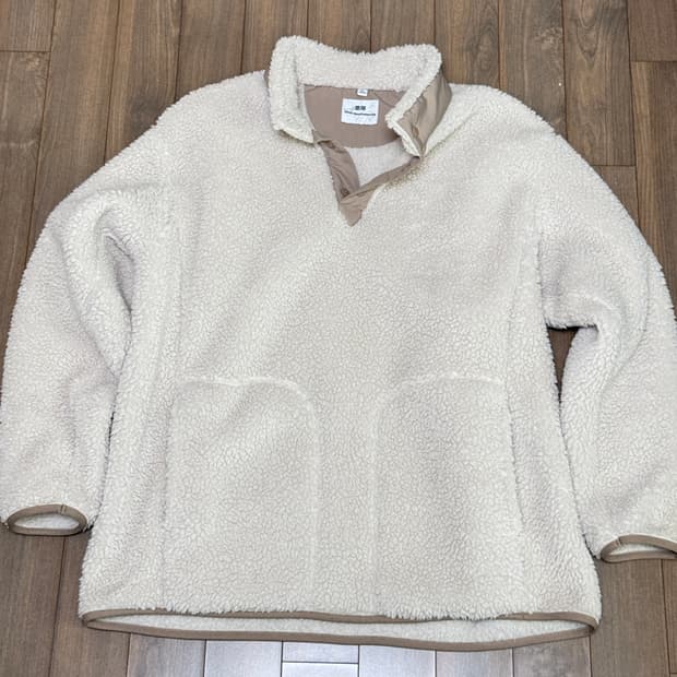 유니클로 X 화이트마운티니어링 풀오버 후리스 XL 베이지