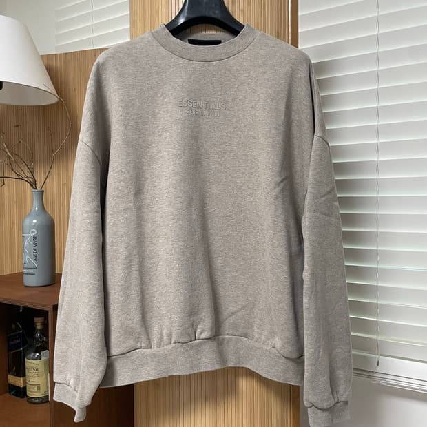[Fear of God Essentials] Sweatshirt