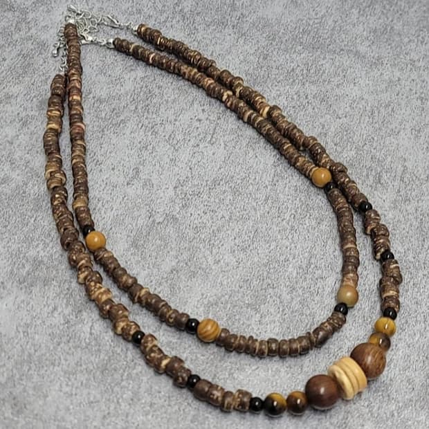 vintage wood necklace set