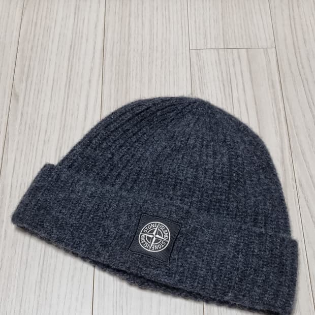 스톤아일랜드 로고 차콜 비니