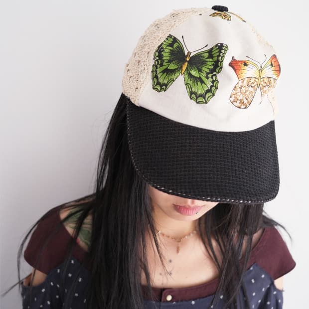 Crochet docking graphic cap