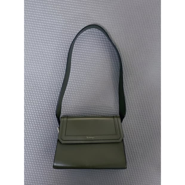 르마스크 콜미백 크로스숄더백