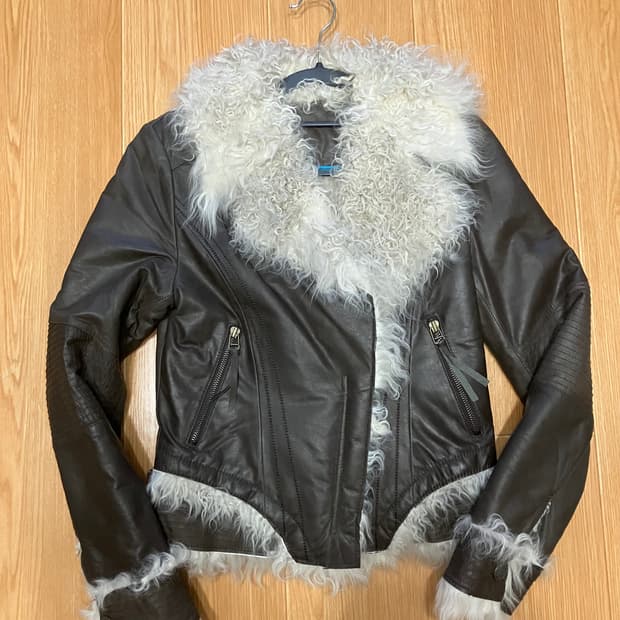 vtg gal sheep leather mustang