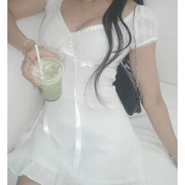 엔젤넘버555 데이지 퍼프 드레스 Daisy puff dress