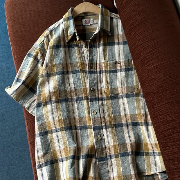 Natural cotton woven fabric H/S shirt