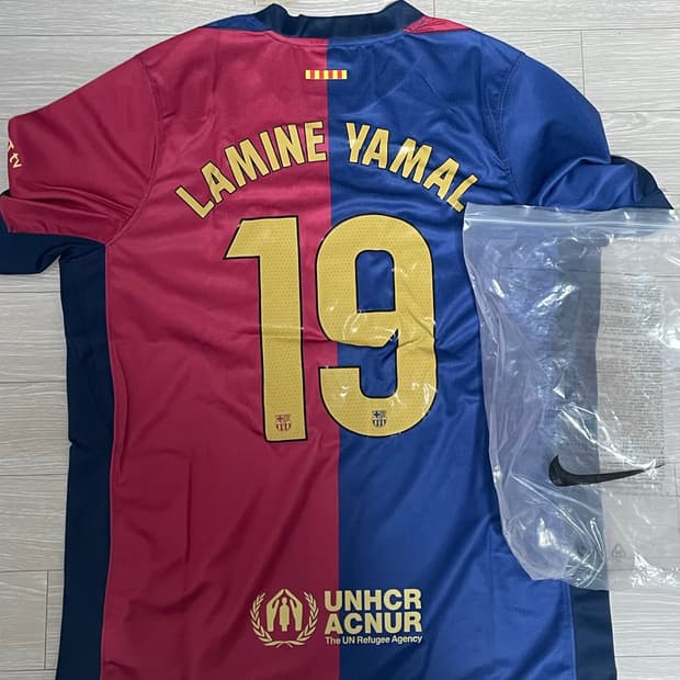 [새상품] 바르셀로나 2425 홈 야말 유니폼