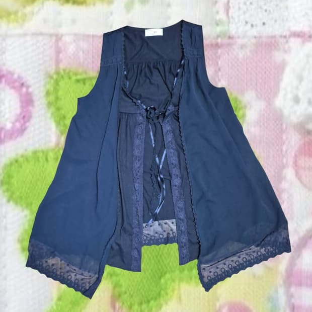 일본 빈티지 모리걸 엑시즈팜 바선생 레이스 나시 블라우스