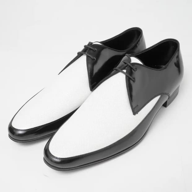 생로랑 레이스업 부츠