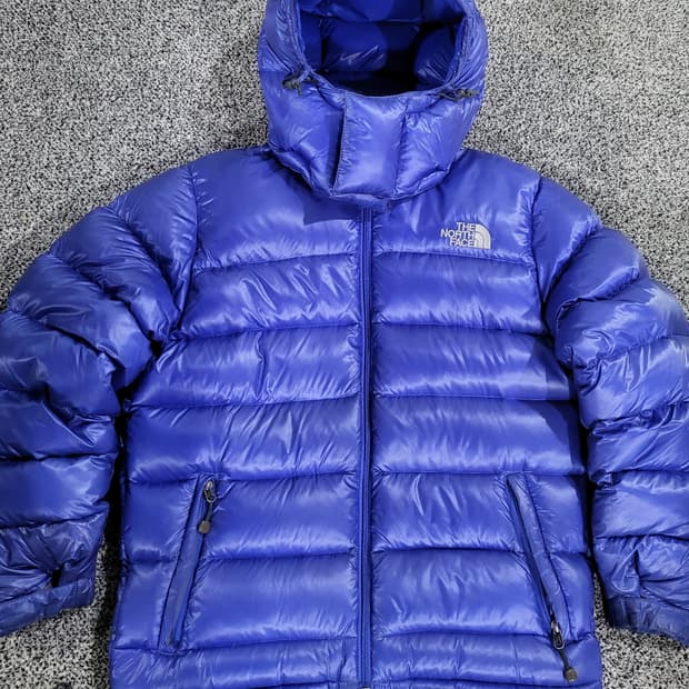 노스페이스 700 다운 패딩 