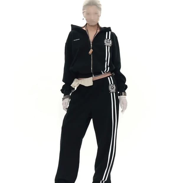 604서비스 스쿨 로고 트랙 팬츠 블랙