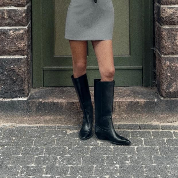 Zara 자라 블랙 포인티드 토 롱 카우보이 플랫 웨스턴 부츠