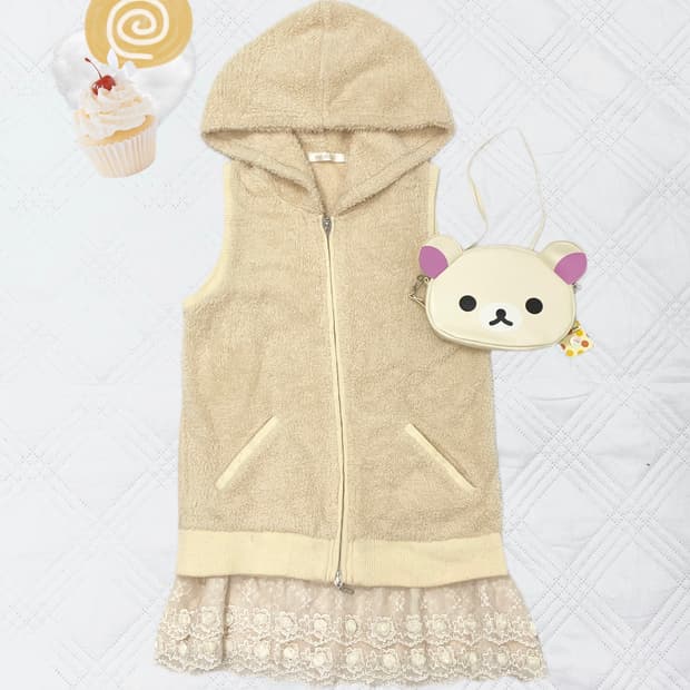 ꒰ঌ 코리락쿠마 폭닥 후드 조끼 ໒꒱