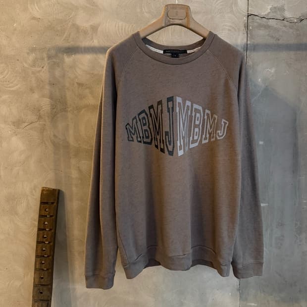 마크 바이 마크 제이콥스 맨투맨 105