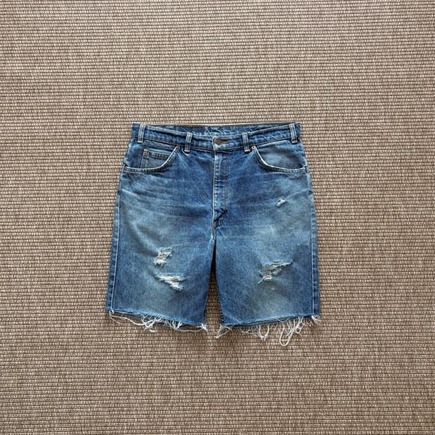 ▫️90's Levi's 619 Half Denim