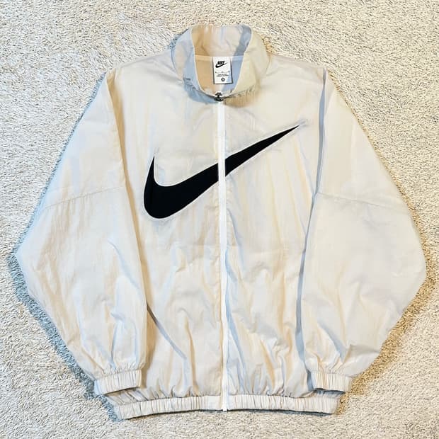 나이키 NIKE 신형 빅스우시 우븐 바람막이 자켓 화이트 우먼스