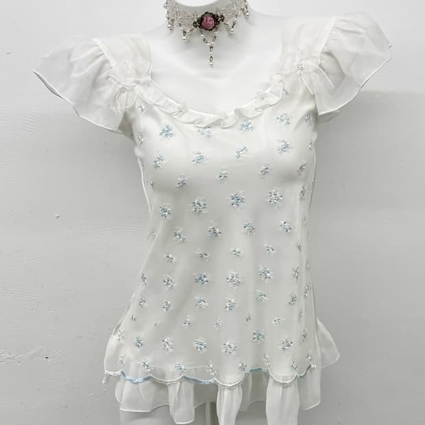 페어리 자수 레이스 탑