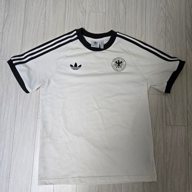 아디다스 독일 아디컬러 클래식 삼선 티셔츠 오프 화이트