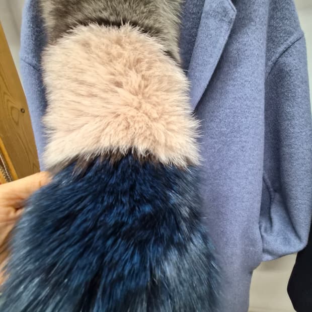 칼린 폭스퍼 머플러