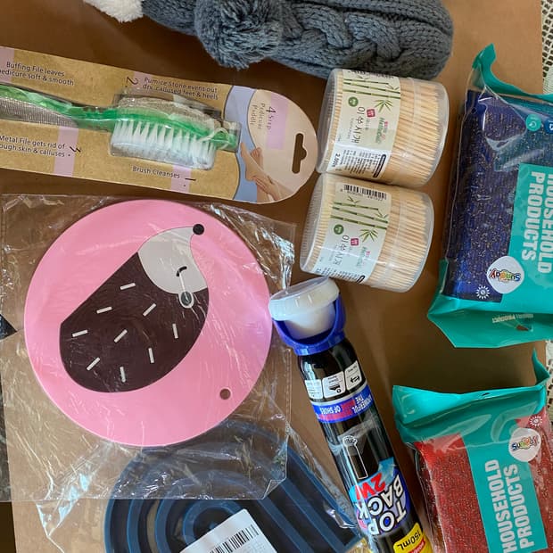 새상품 각종 생활용품 수세미 장갑 받칩데